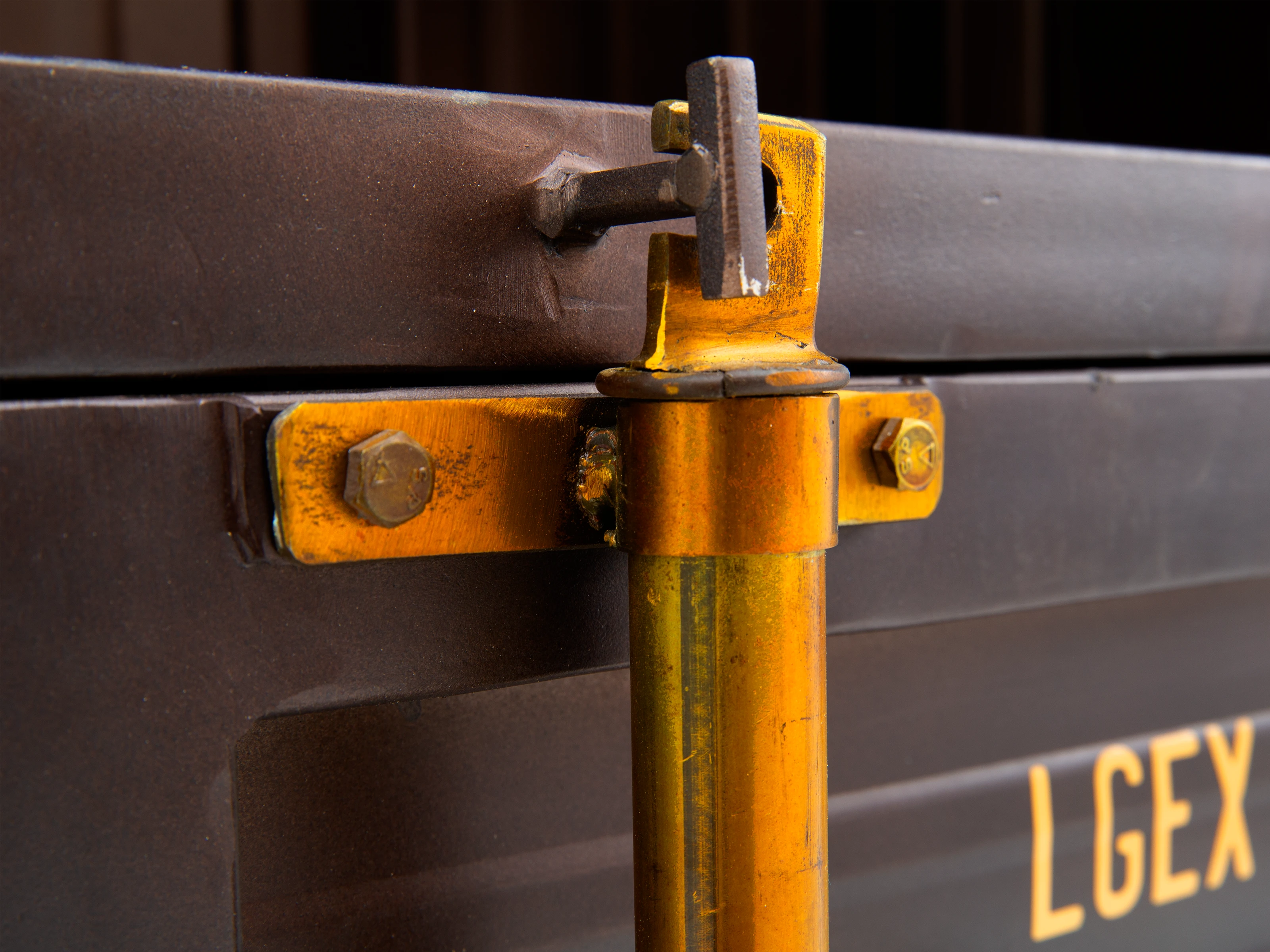 Fehler im Befehl: Falsche Syntax in der Nähe von "Cargon".