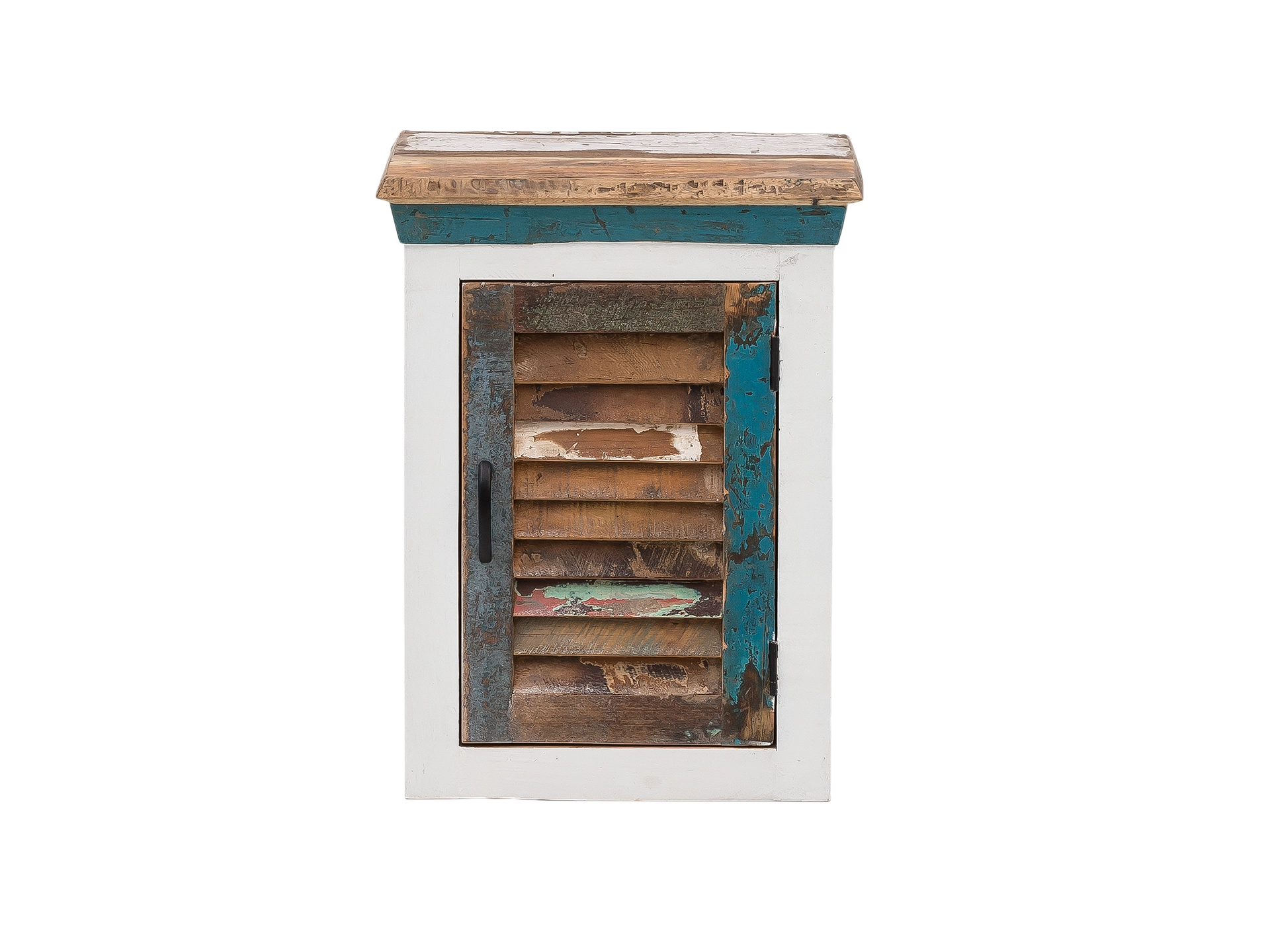 Hängeschränke aus Holz, matte Fronten, skandinavischer Stil, warme Holz- und Weißtöne, platzsparende Küchenwand