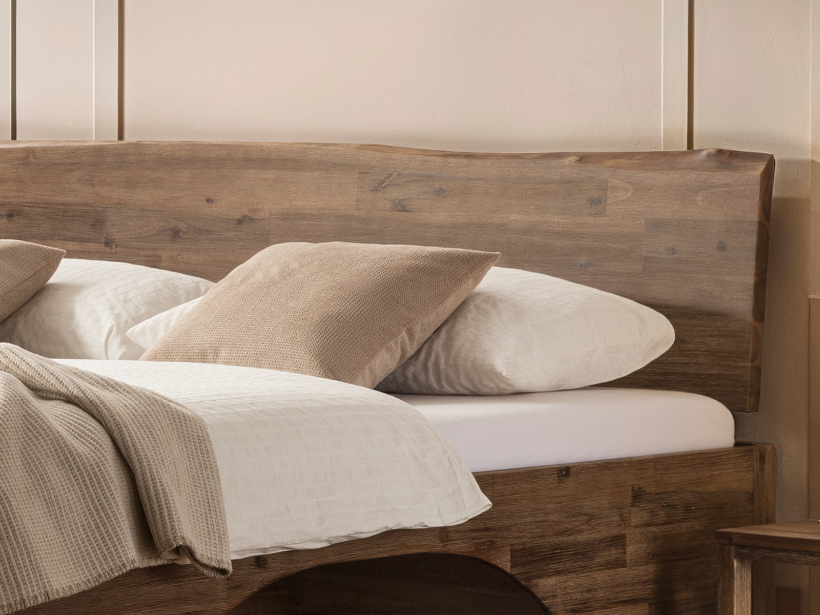 Holzbett Companions 140x200